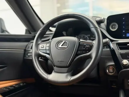 Lexus ES 250 F Sport 2.5 2023 года за 27 500 000 тг. в Кызылорда – фото 13