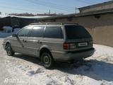 Volkswagen Passat 1993 года за 1 500 000 тг. в Уральск – фото 5