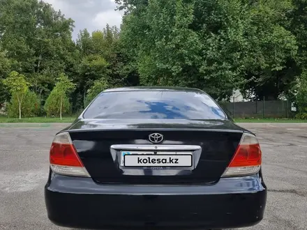 Toyota Camry 2002 года за 4 500 000 тг. в Шымкент – фото 3