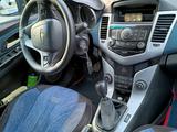 Chevrolet Cruze 2011 года за 2 500 000 тг. в Шымкент – фото 5