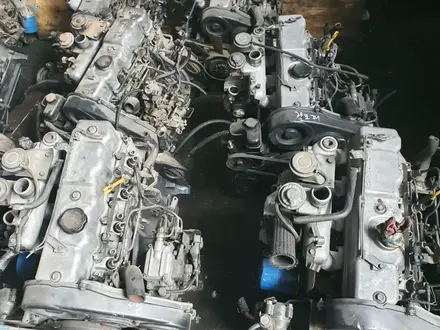 Контрактный двигатель Hyundai Santa Fe G6CU, G6DA, G6DB, G6BV, G6BA, G6EA за 333 000 тг. в Алматы – фото 24