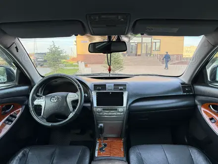 Toyota Camry 2011 года за 7 700 000 тг. в Семей – фото 9