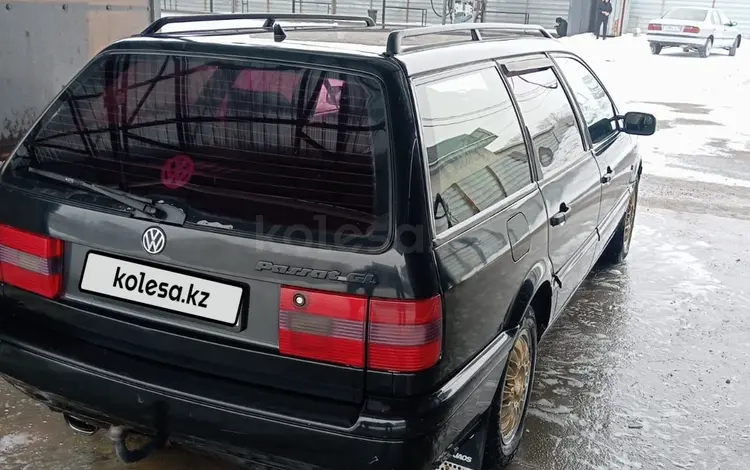 Volkswagen Passat 1994 годаүшін2 000 000 тг. в Талдыкорган