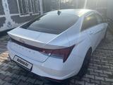 Hyundai Elantra 2022 года за 10 000 000 тг. в Алматы – фото 4