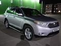 Toyota Highlander 2012 годаүшін11 600 000 тг. в Актобе