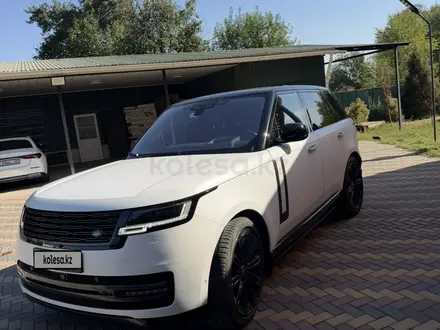 Land Rover Range Rover 2024 года за 105 000 000 тг. в Алматы – фото 9