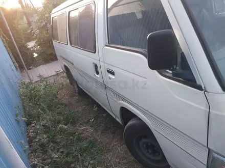 Nissan Urvan 2001 года за 2 500 000 тг. в Алматы – фото 4