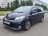 Toyota Sienna 2020 годаүшін18 000 000 тг. в Астана