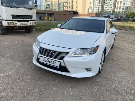 Lexus ES 250 2014 года за 10 500 000 тг. в Астана