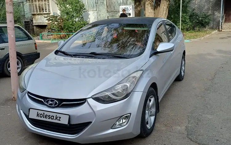 Hyundai Elantra 2013 года за 3 600 000 тг. в Уральск