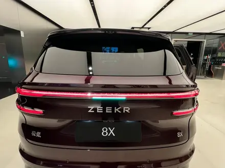 Zeekr 8x Ultra 2026 года за 40 000 000 тг. в Алматы – фото 8