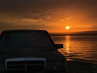 Mercedes-Benz 190