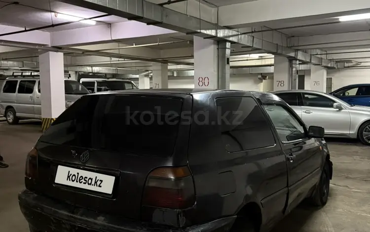 Volkswagen Golf 1993 года за 650 000 тг. в Алматы