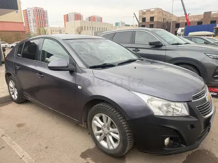 Chevrolet Cruze 2012 года за 2 500 000 тг. в Астана – фото 3