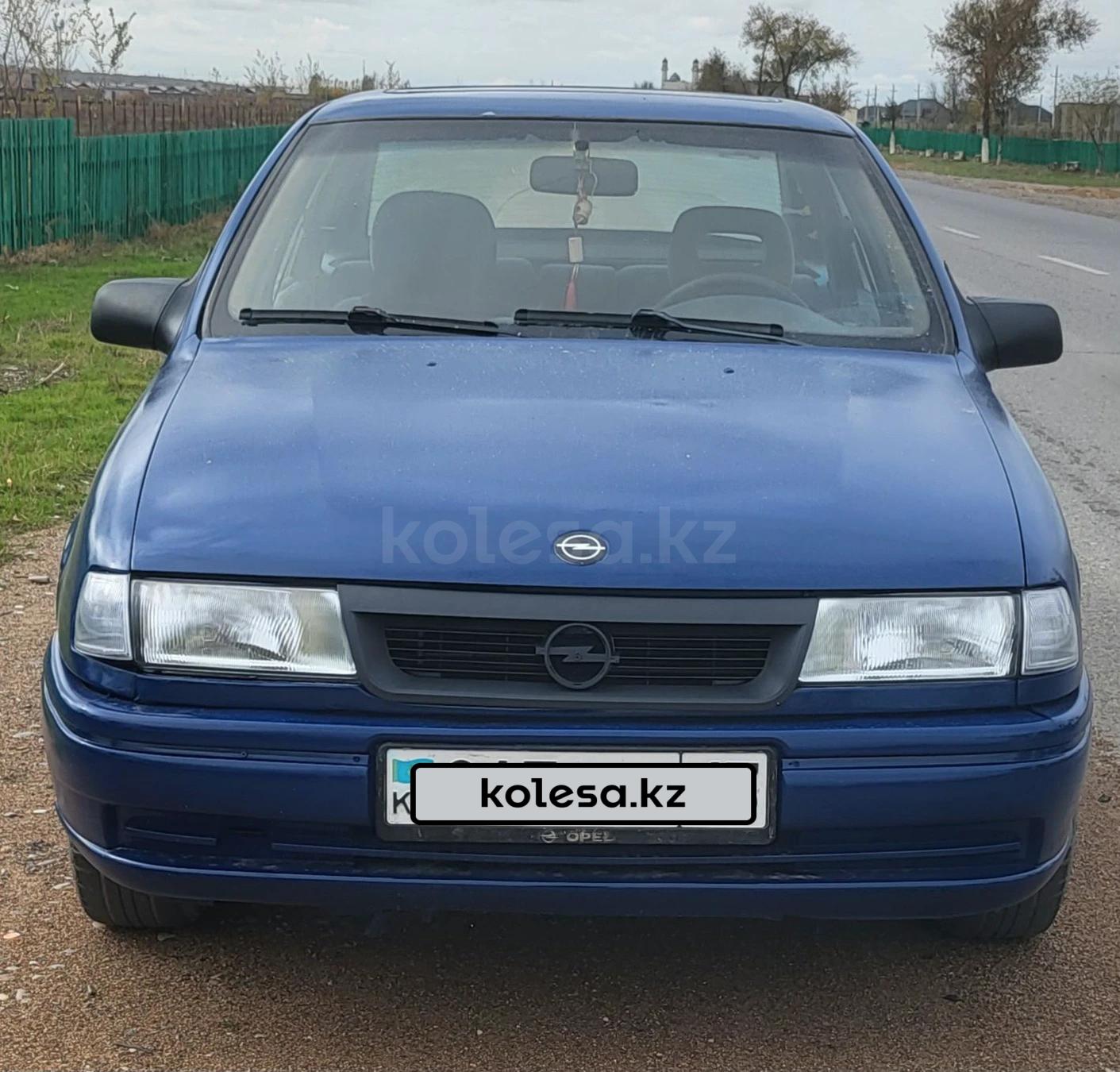 Opel Vectra 1992 г.