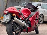 Suzuki  GSX 1300 R Hayabusa 2006 годаүшін4 000 000 тг. в Алматы – фото 2