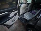 Toyota Highlander 2018 годаүшін14 000 000 тг. в Жезказган – фото 3