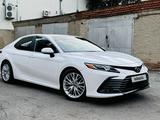 Toyota Camry 2020 года за 14 500 000 тг. в Костанай