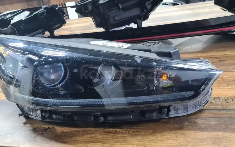 KIA K7 фары за 2 121 тг. в Шымкент