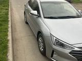 Hyundai Elantra 2019 года за 9 500 000 тг. в Алматы – фото 3