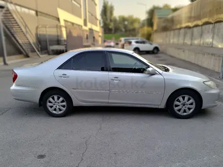 Toyota Camry 2005 года за 4 300 000 тг. в Алматы – фото 2