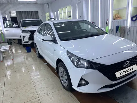 Hyundai Accent 2020 года за 6 700 000 тг. в Актау – фото 8