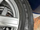 Шины шипованные с дисками от BMW X5 E53 за 240 000 тг. в Кызылорда – фото 2