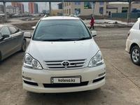 Toyota Ipsum 2004 годаfor5 500 000 тг. в Атырау