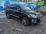 Lexus LX 570 2013 года за 25 000 000 тг. в Астана