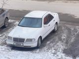 Mercedes-Benz C 200 1996 года за 2 000 000 тг. в Кокшетау