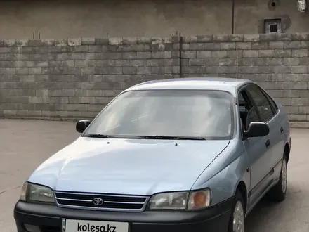 Toyota Carina E 1995 года за 3 200 000 тг. в Алматы – фото 2