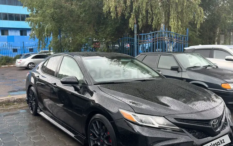 Toyota Camry 2022 года за 12 000 000 тг. в Караганда