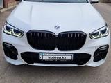 BMW X5 2019 года за 37 500 000 тг. в Алматы – фото 2