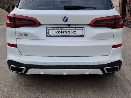 BMW X5 2019 года за 39 500 000 тг. в Алматы – фото 5