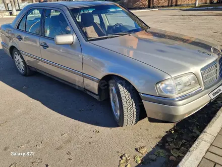 Mercedes-Benz C 180 1994 года за 2 550 000 тг. в Астана – фото 10