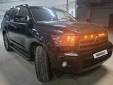 Toyota Sequoia 2014 года за 33 000 000 тг. в Астана