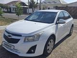 Chevrolet Cruze 2014 года за 2 500 000 тг. в Тараз – фото 2
