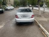 Mercedes-Benz C 180 2012 годаfor4 100 000 тг. в Караганда – фото 5