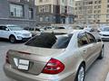 Mercedes-Benz E 320 2003 года за 4 500 000 тг. в Актау – фото 3