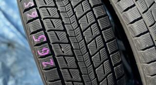 Шины Dunlop 265/65/17 диски 6х139.7 за 11 777 тг. в Уральск