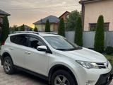 Toyota RAV4 2015 годаүшін11 300 000 тг. в Алматы