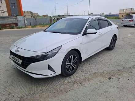 Hyundai Elantra 2021 года за 8 800 000 тг. в Атырау – фото 6