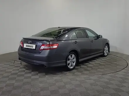 Toyota Camry 2010 года за 6 690 000 тг. в Алматы – фото 5