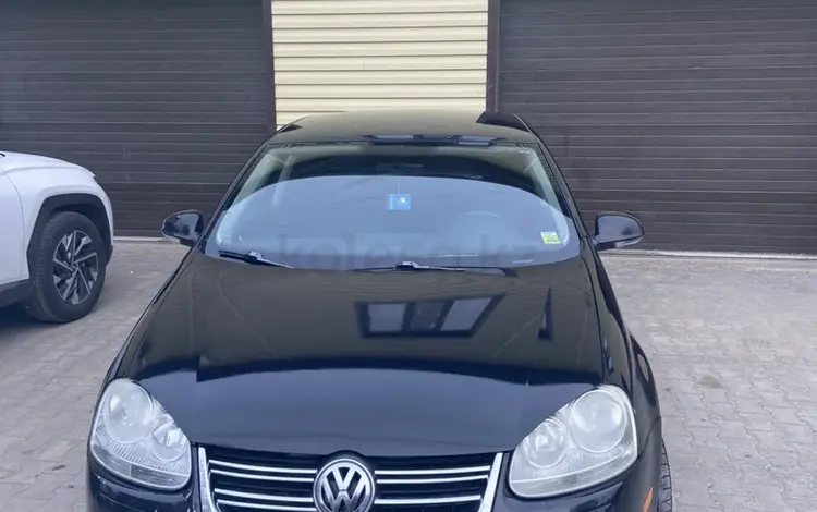 Volkswagen Jetta 2010 годаүшін4 200 000 тг. в Уральск