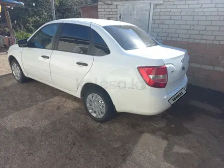 ВАЗ (Lada) Granta 2190 2015 года за 2 800 000 тг. в Уральск – фото 4