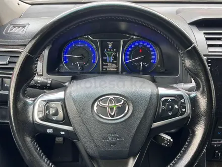 Toyota Camry 2015 года за 9 100 000 тг. в Астана – фото 16