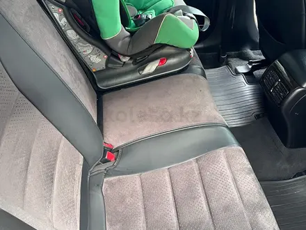 Toyota Camry 2015 года за 9 100 000 тг. в Астана – фото 20