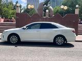 Toyota Camry 2015 года за 9 200 000 тг. в Астана – фото 3