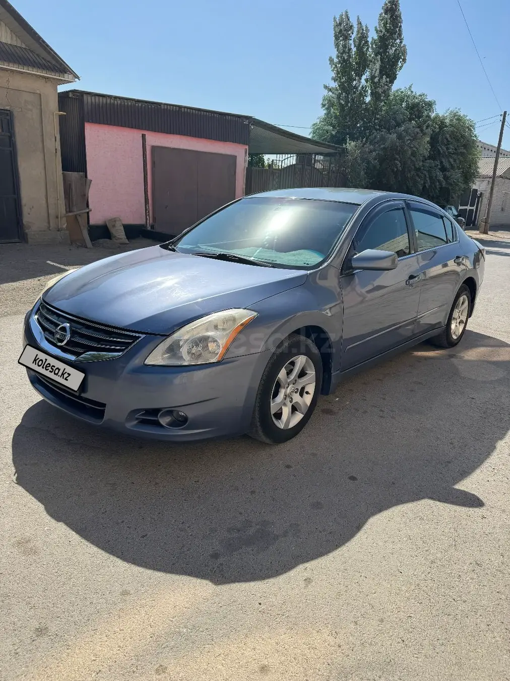 Nissan Altima, 2010