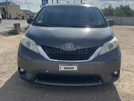 Toyota Sienna 2012 года за 9 000 000 тг. в Атырау – фото 22